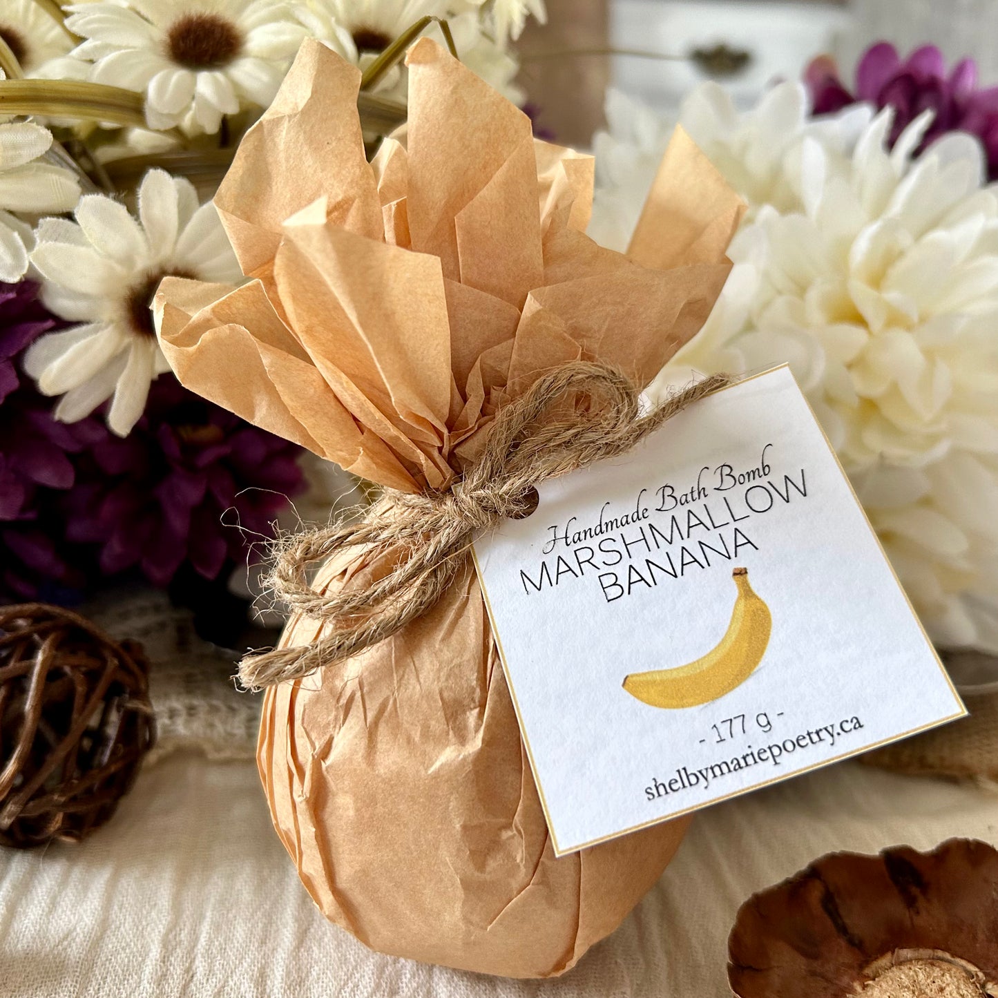Marshmallow Banana - Jumbo Bath Bomb