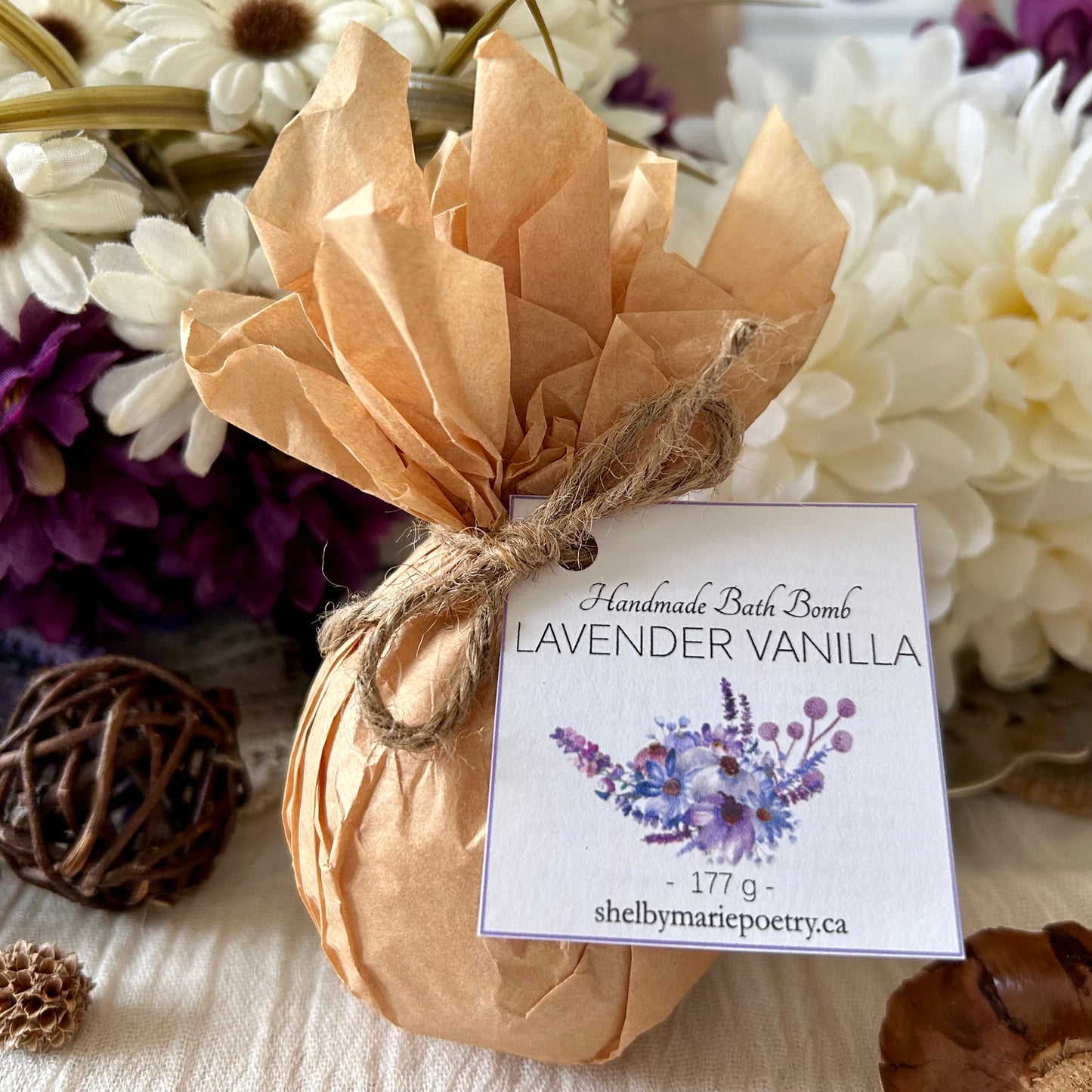 Lavender Vanilla - Jumbo Bath Bomb