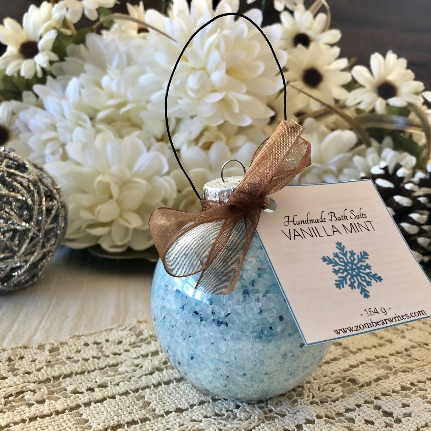 Vanilla Mint - Bath Salt Ornament